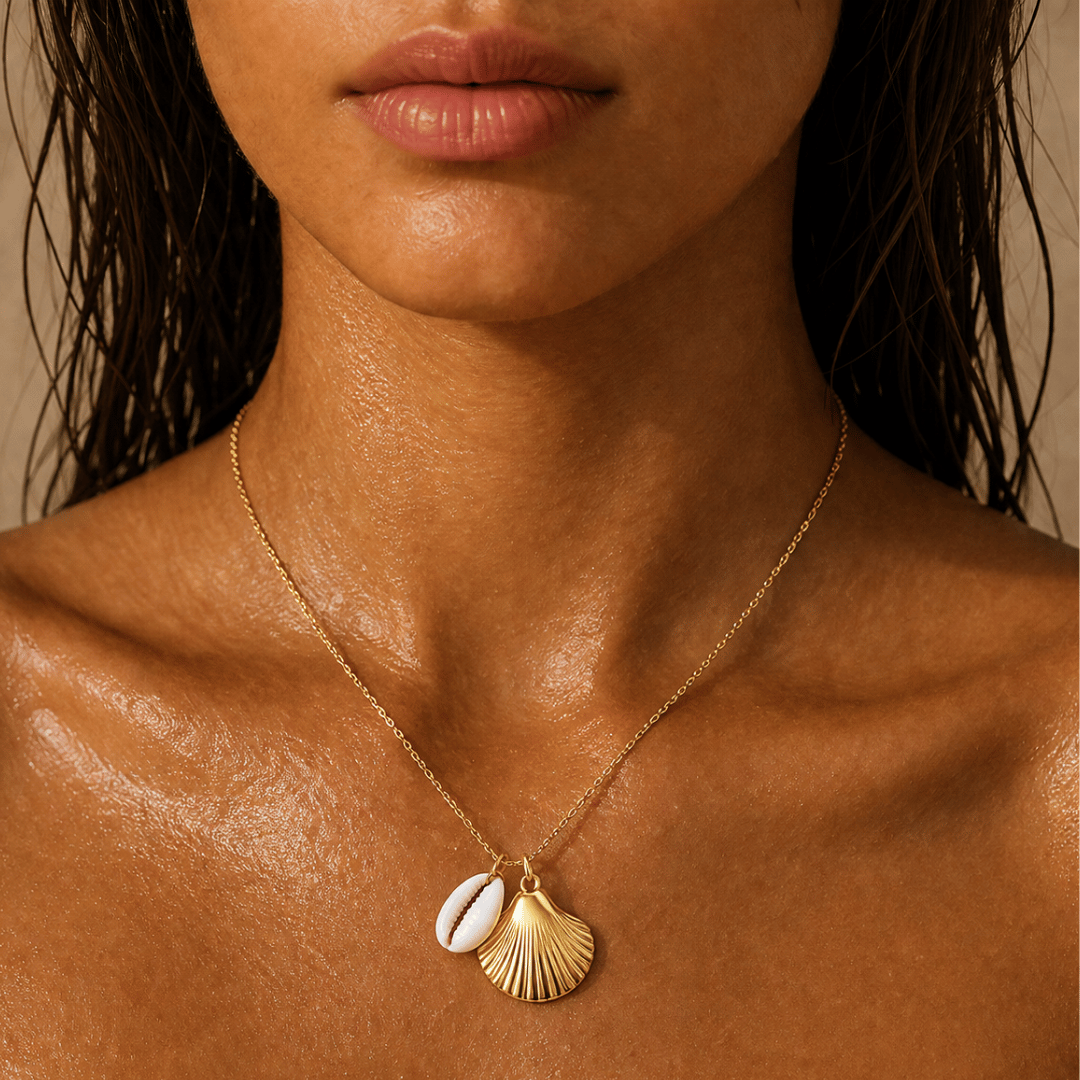 Women's Chain Necklace with Shell Charm