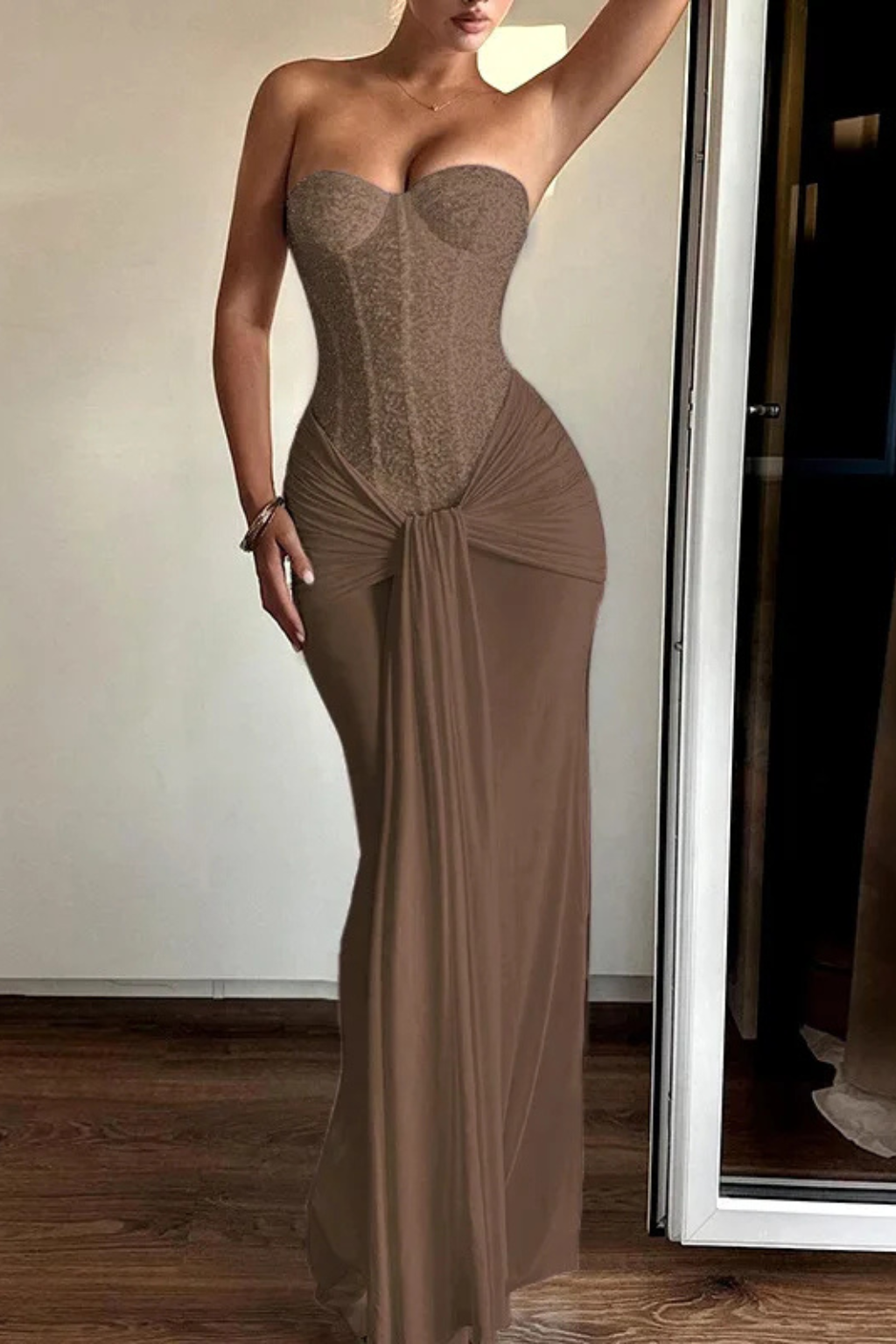 Women’s Maxi Dress with Strapless Corset Bodice and Central Knotted Draping