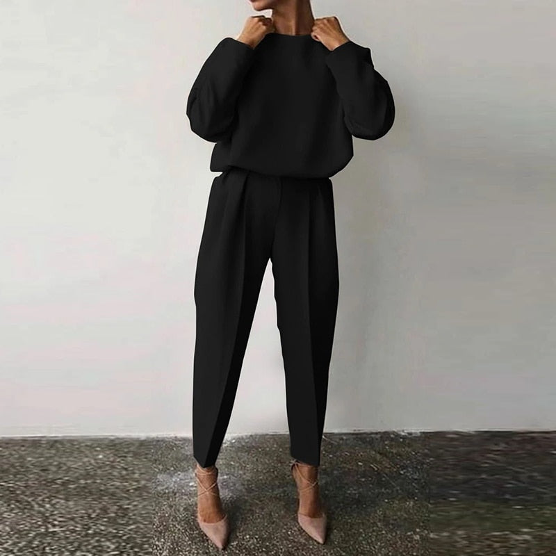 Women's Two-Piece Co-Ord Set Round Neck Sweatshirt Tapered Trousers