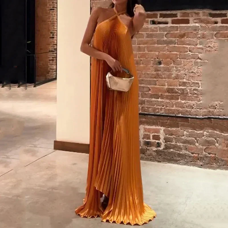 Women’s Pleated Maxi Dress Halter Neck Trapeze Silhouette Evening Gown