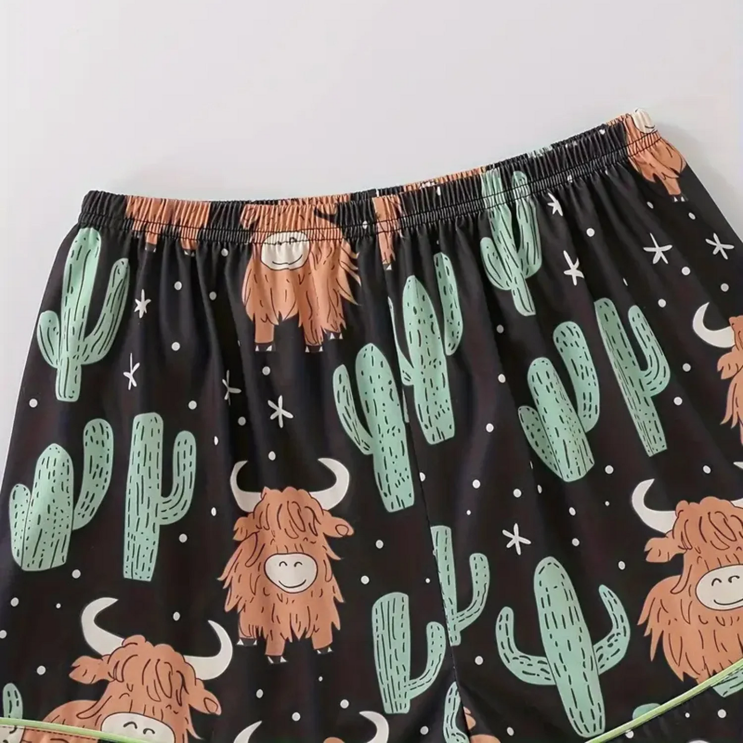 Ceylan® Highland Cow Cactus Women's Pajama Set