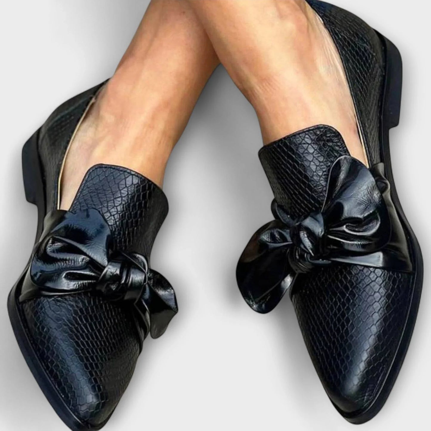 Saddle Shoes For Women | Black Bow Detail Loafers