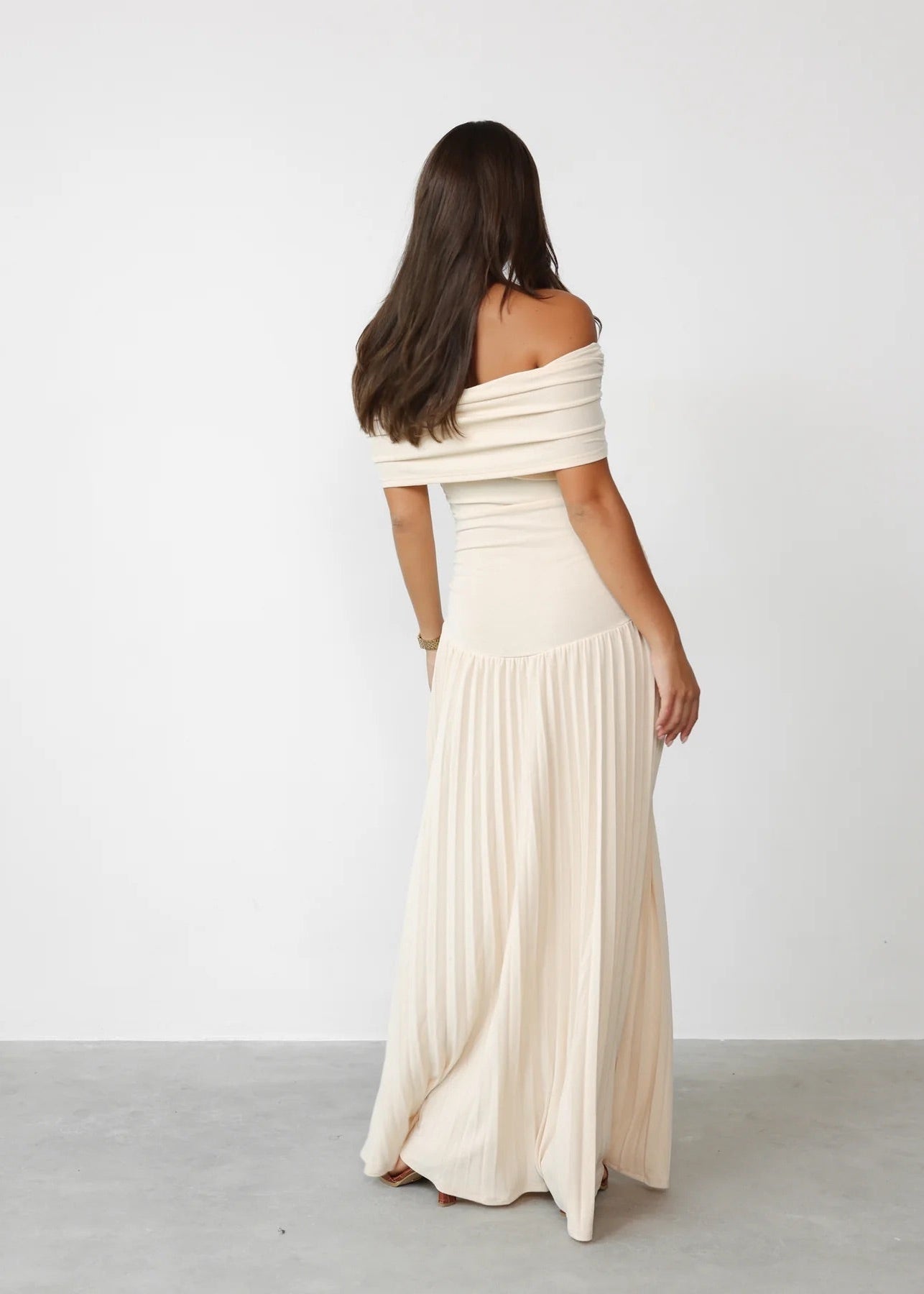 Women’s Maxi Dress with Off-Shoulder Draped Bodice and Pleated Skirt