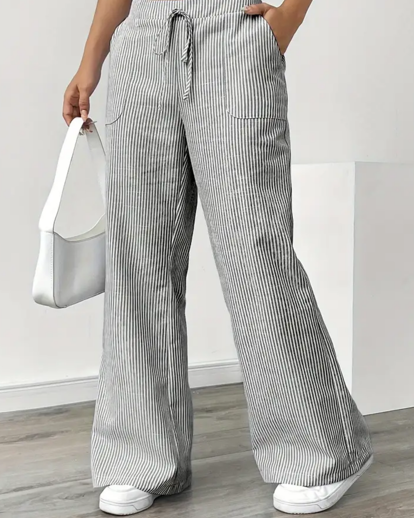 Women’s Linen Striped Pants with Drawstring Waist and Pockets