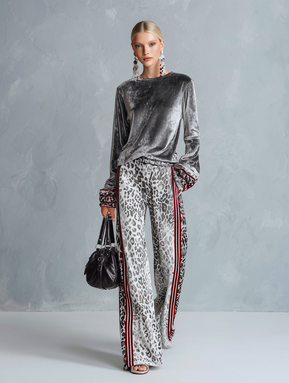 Chic Casual Leopard-print Trim Grey Velvet Long-sleeve T-shirt