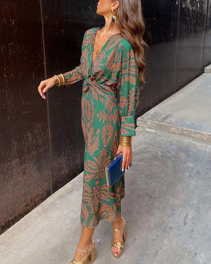 Women's Long Sleeve Floral Wrap Dress with V-Neckline for Effortless Elegance