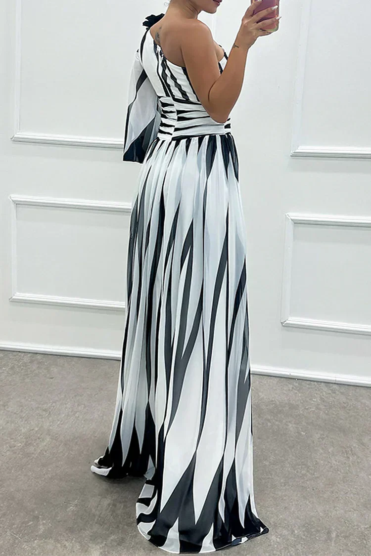 Women’s Maxi Dress with One-Shoulder Bodice and Asymmetric Diamond Pattern