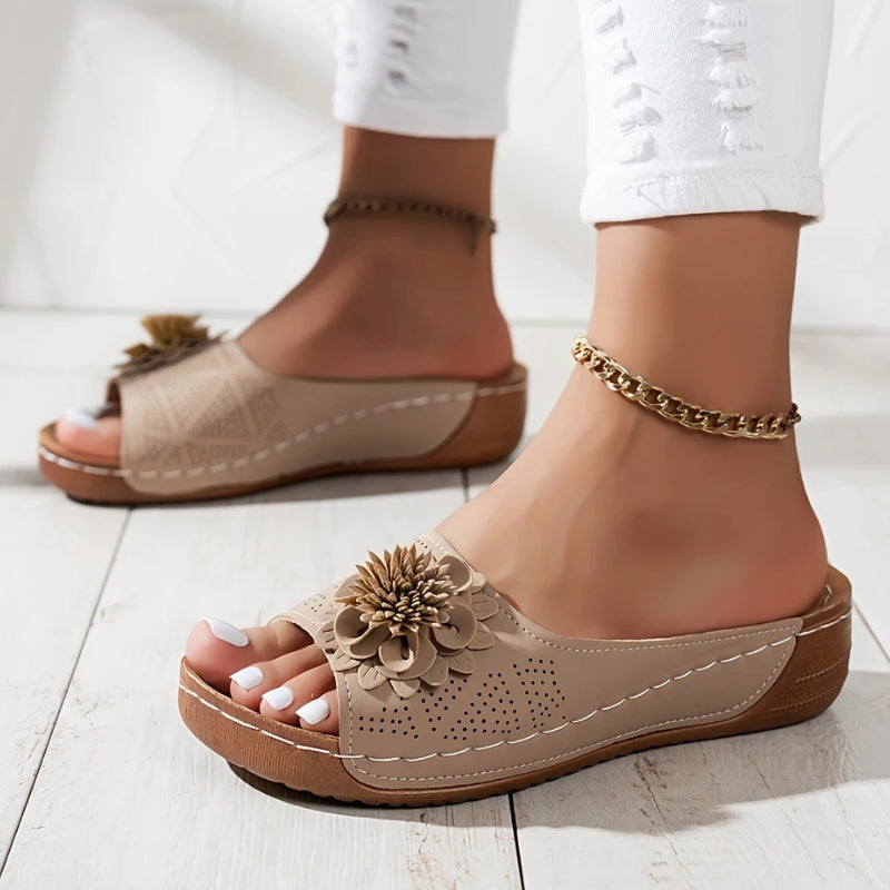 Women¡¯s Wedge Sandals with Floral Appliqu¨¦ and Perforated Slip-On Strap