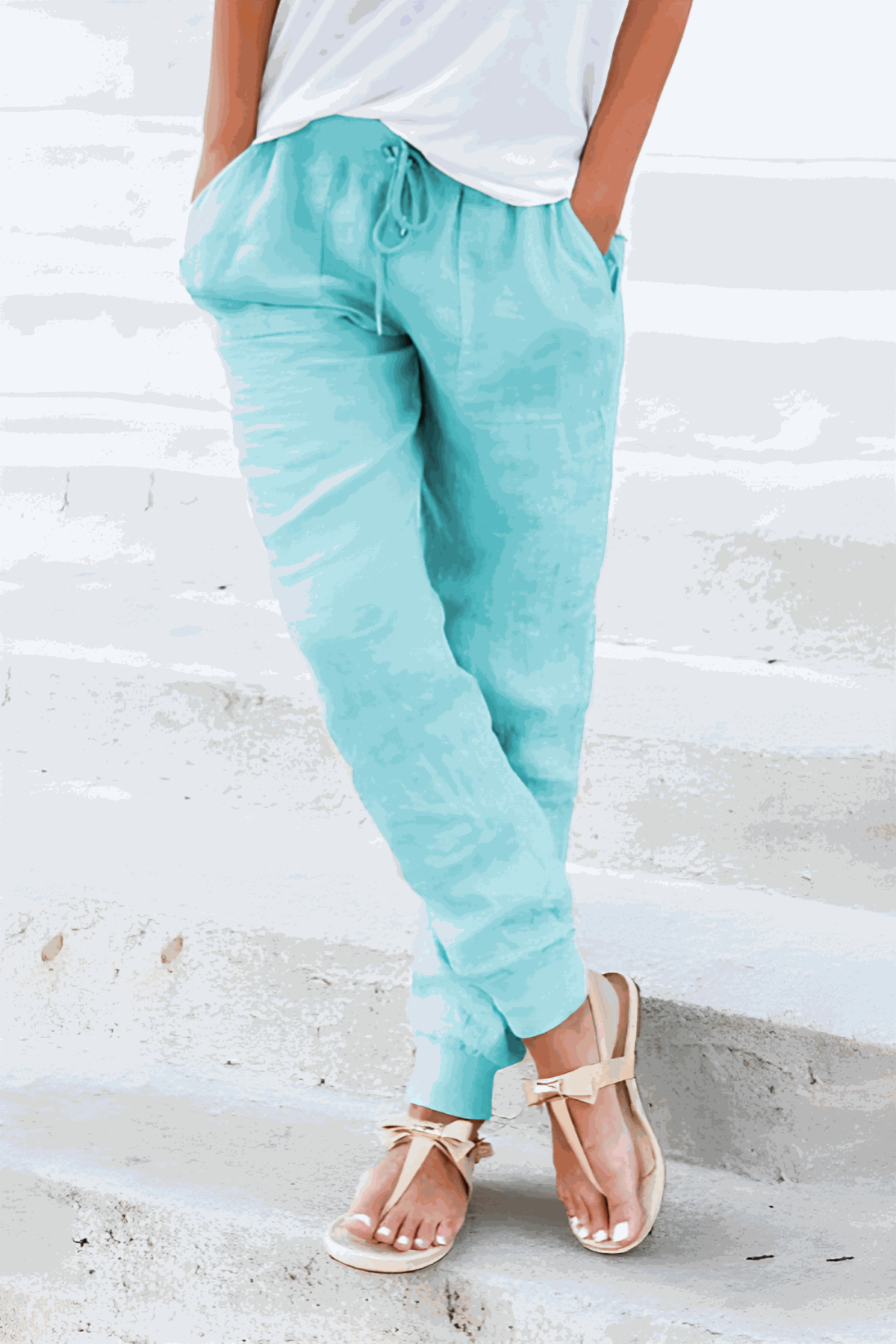 Women’s Jogger Pants with Adjustable Drawstring and Elastic Ankle Cuffs