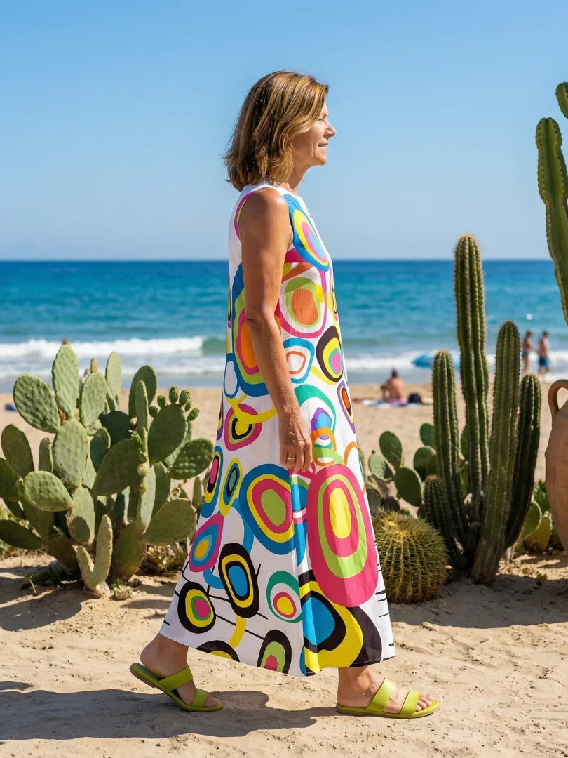Women’s Maxi Dress with Notch V-Neckline and Integrated Side Pockets