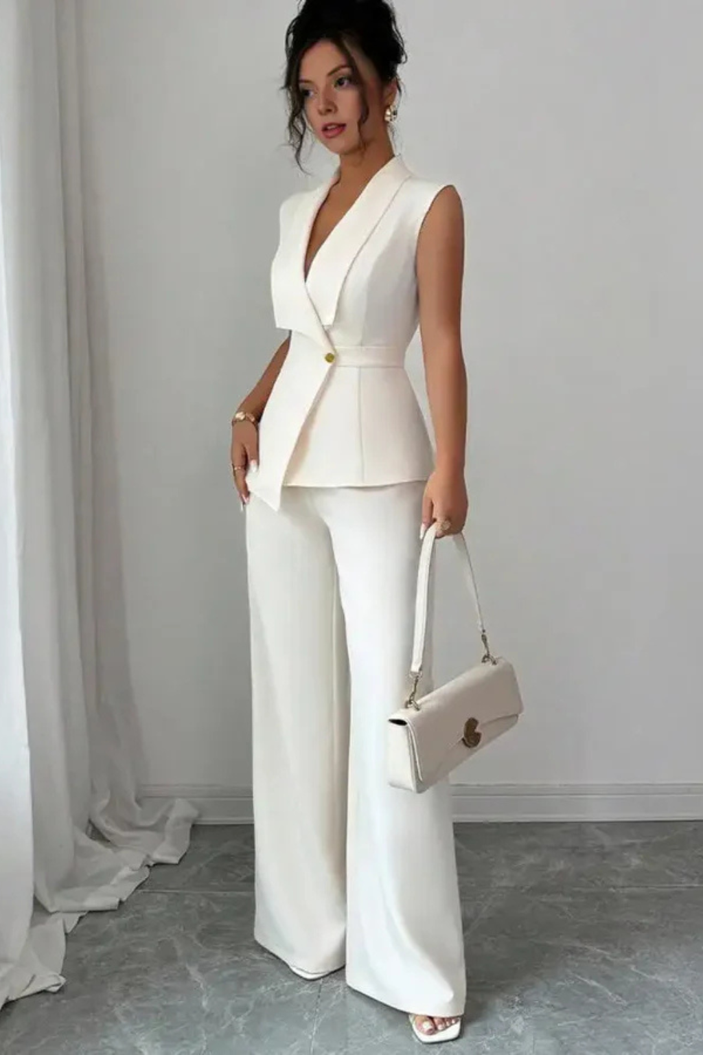 Women’s Two-Piece Set Sleeveless Blazer Vest and Wide Leg Pants Suit