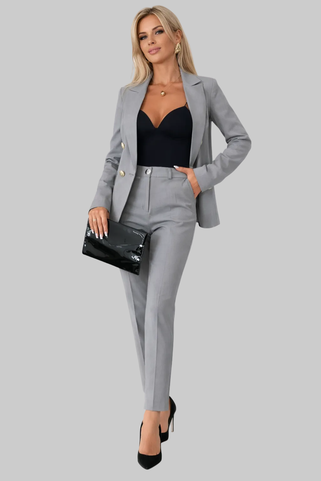 Women’s Pantsuit with Double-Breasted Blazer and Slim-Fit Trousers