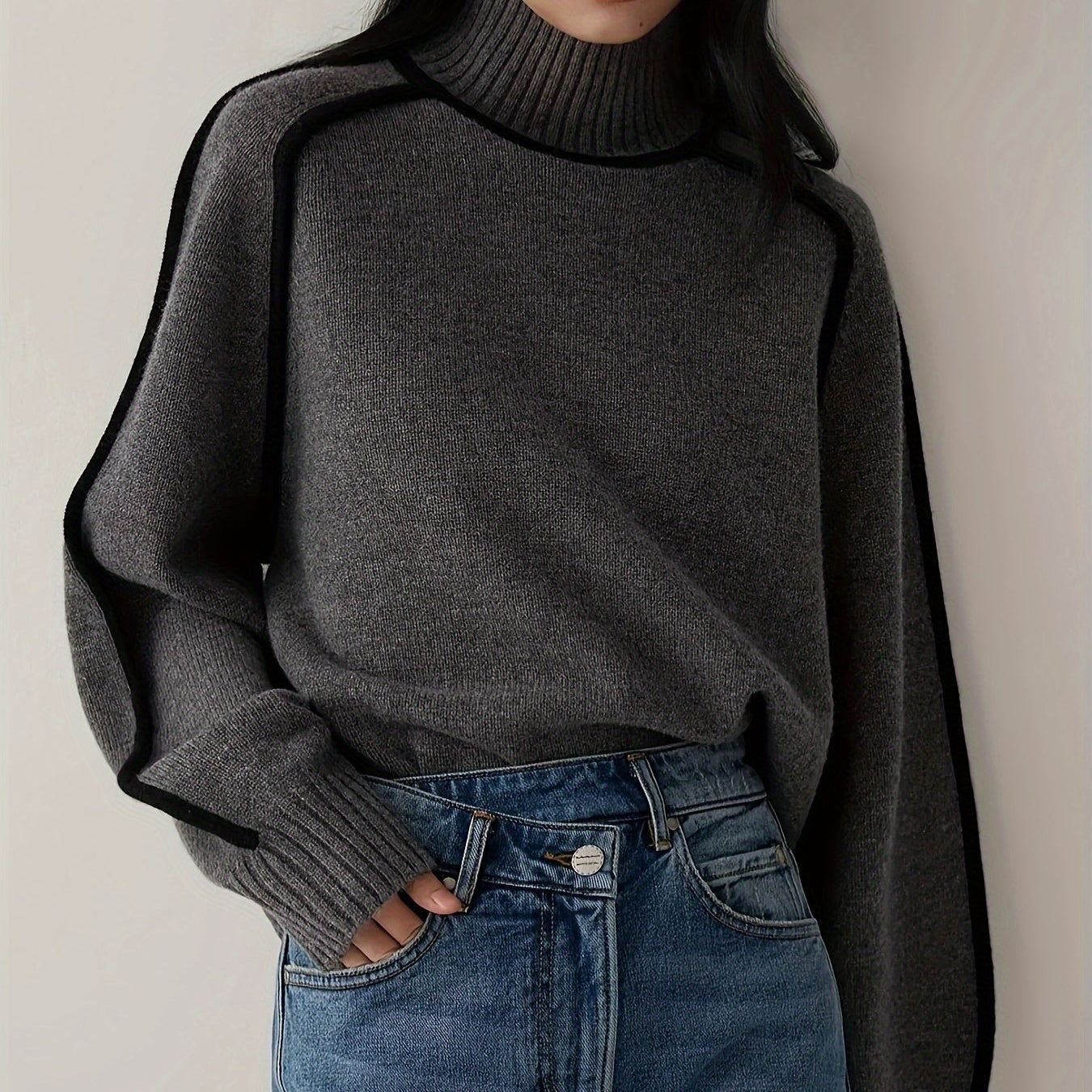 Ceylan Women's Contrast Trim Turtleneck Pullover Sweater