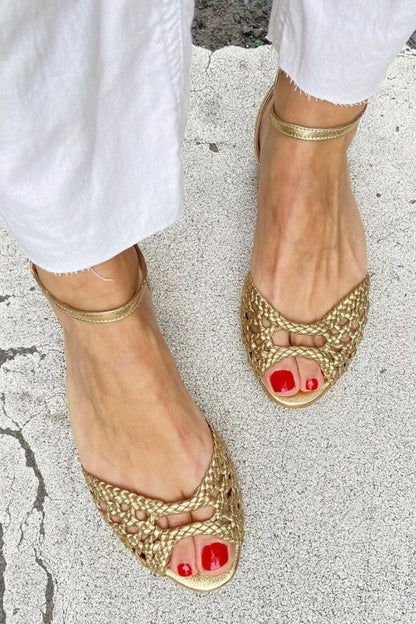 Women's Woven Peep-Toe Flat Sandals for All-Day Comfort