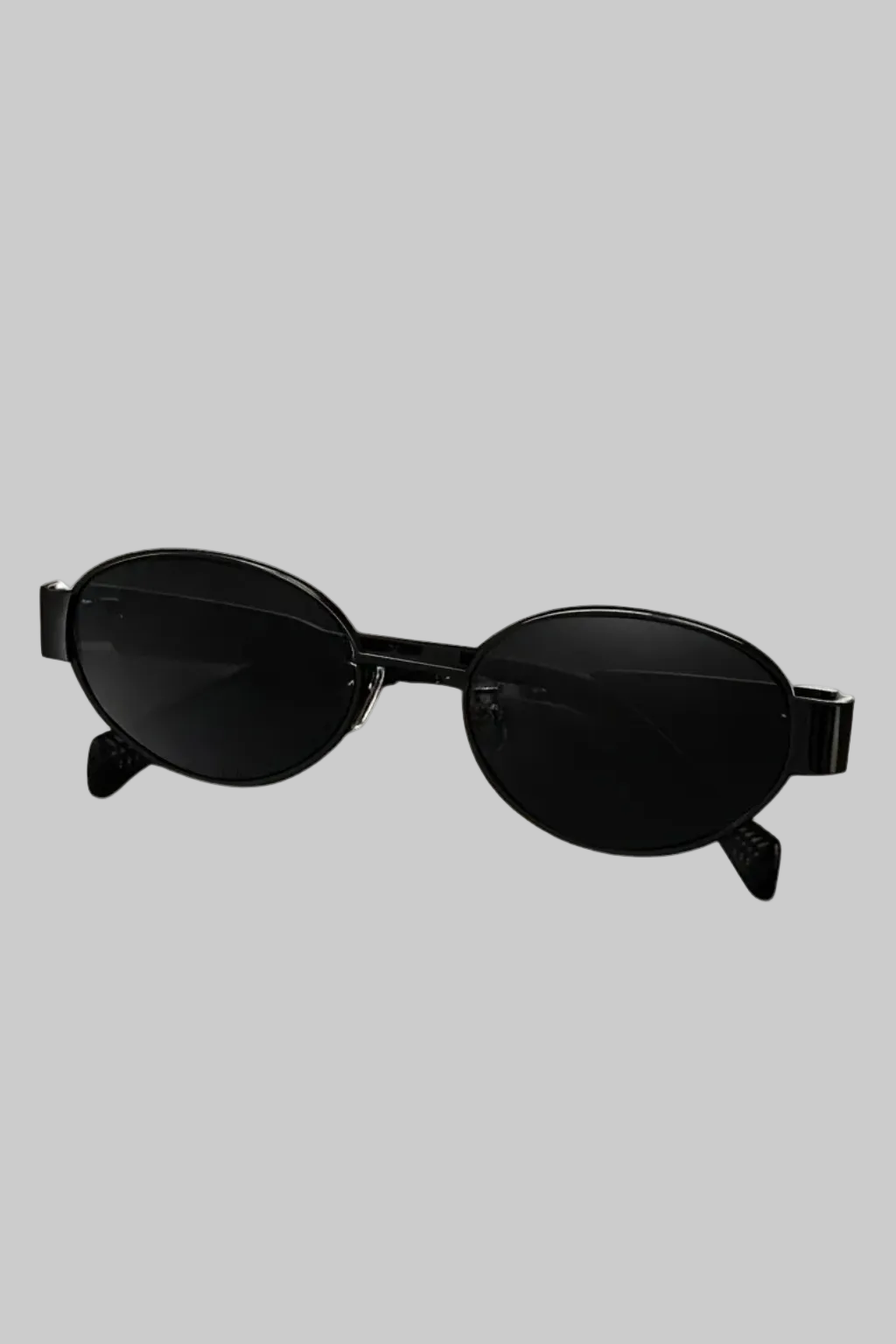 Women’s Sunglasses with Vintage Oval Metal Frame and UV400 Protection Lenses
