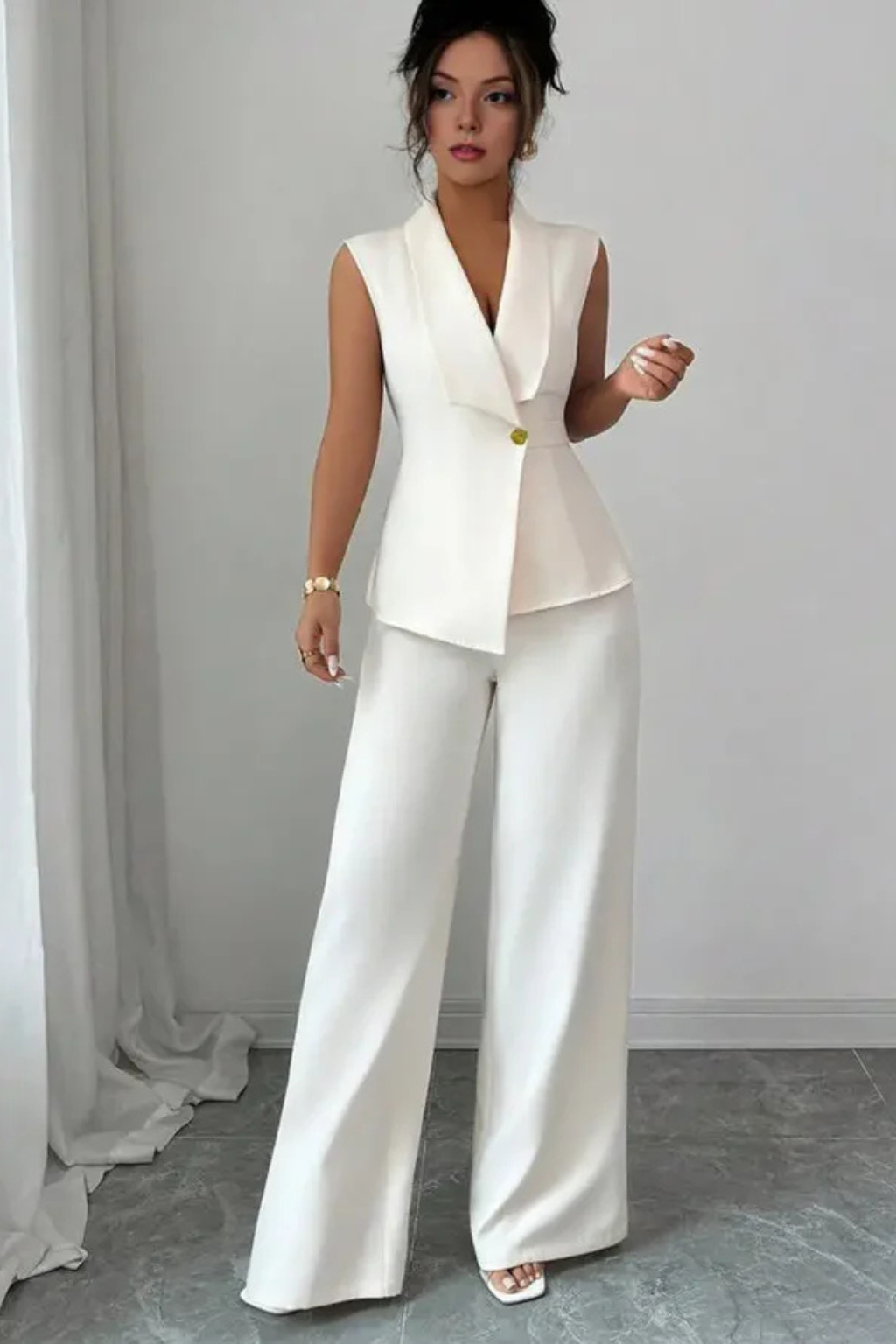 Women’s Two-Piece Set Sleeveless Blazer Vest and Wide Leg Pants Suit