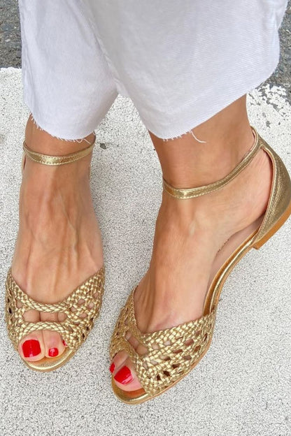 Women's Woven Peep-Toe Flat Sandals for All-Day Comfort