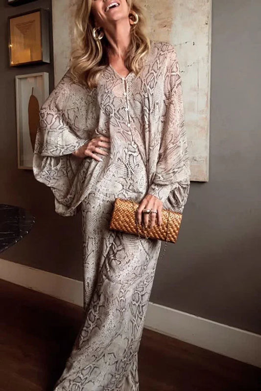 Women’s Two-Piece Set with Animal Print Batwing Shirt and Wide Leg Pants