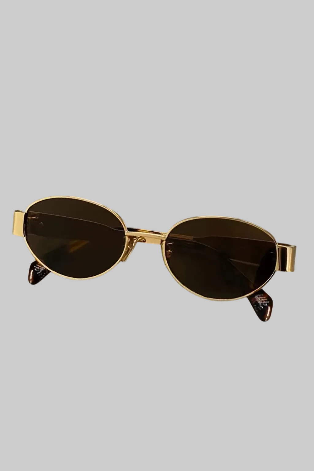 Women’s Sunglasses with Vintage Oval Metal Frame and UV400 Protection Lenses