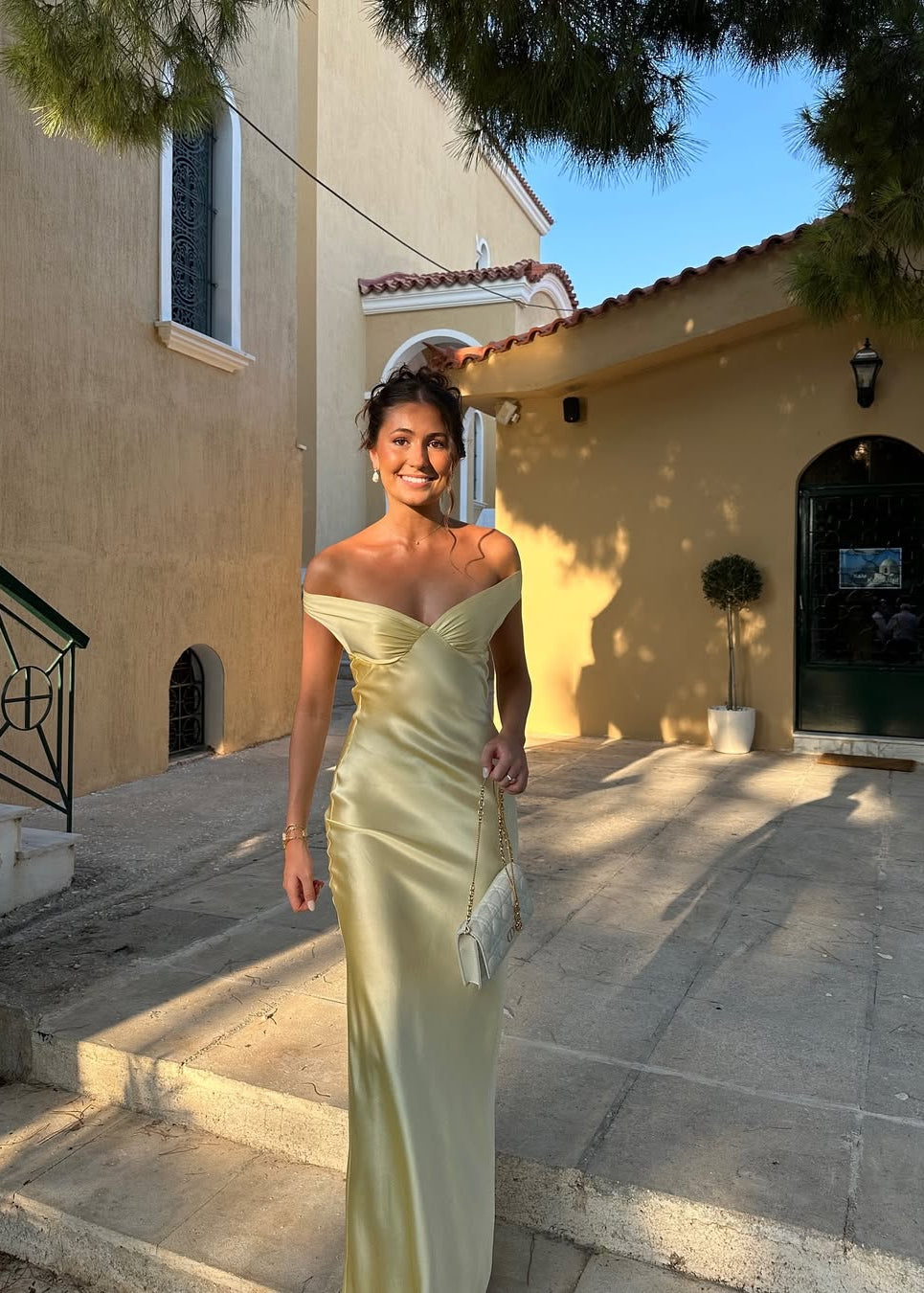 Women’s Off-Shoulder Satin Maxi Dress Sweetheart Neckline Wedding Guest Gown