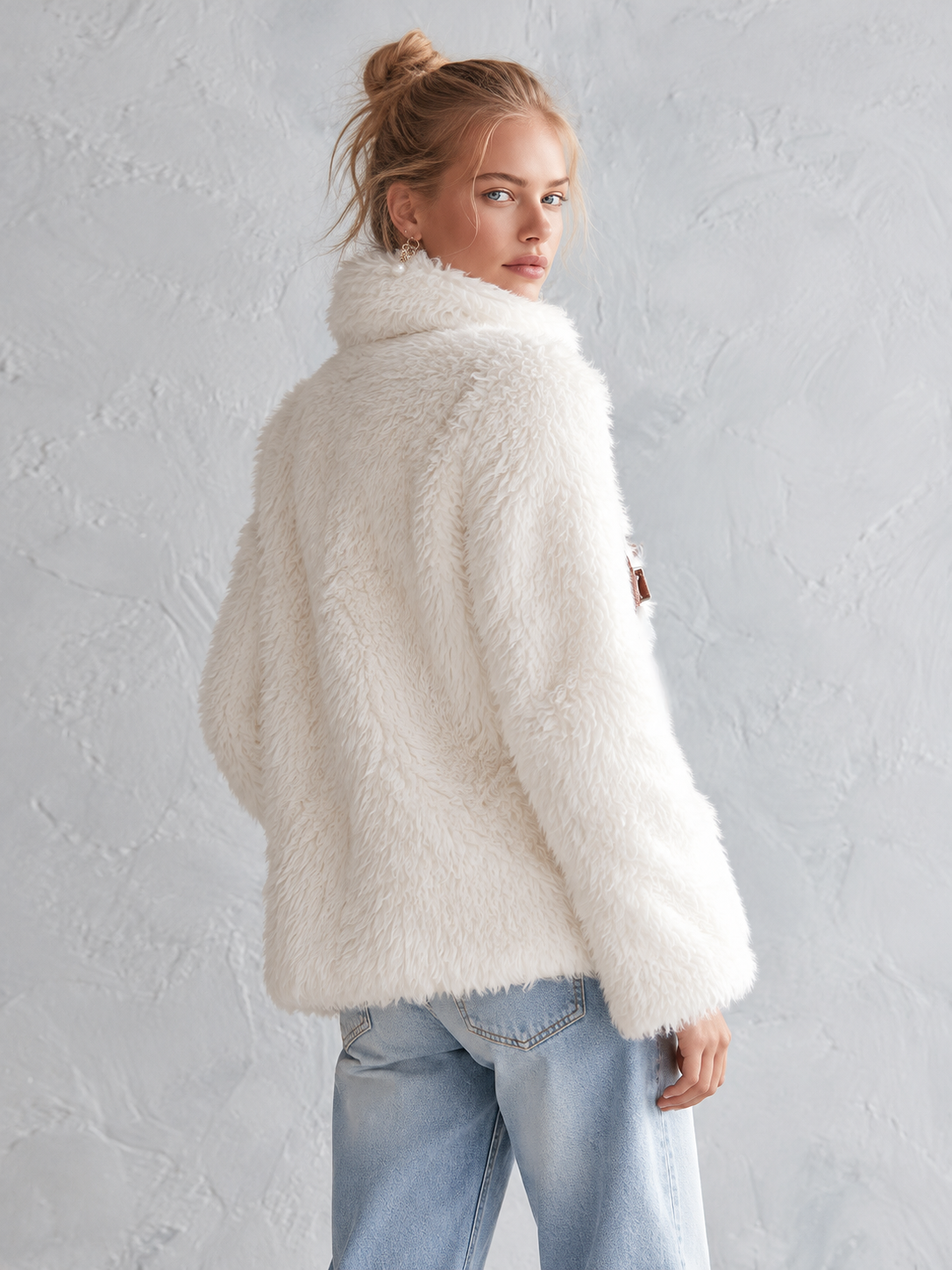 Luxurious White Stand-collar Faux-fur Short Coat