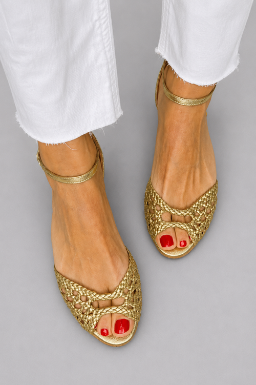 Women's Woven Peep-Toe Flat Sandals for All-Day Comfort