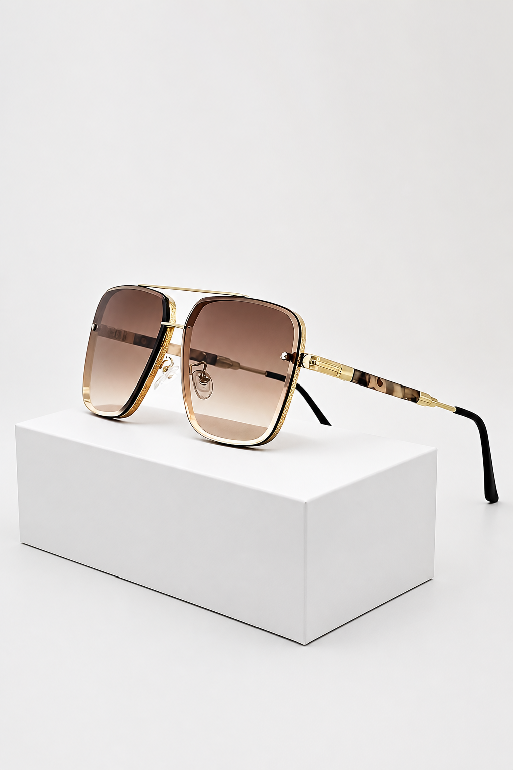 Women’s Sunglasses Square Aviator Gold Wire Frame Eyewear