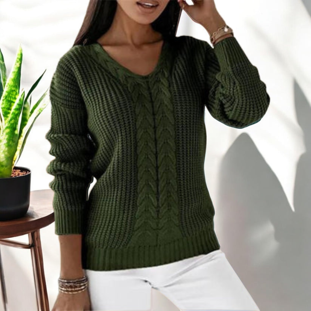 Women's Cable-Knit V-Neck Jumper Relaxed Fit