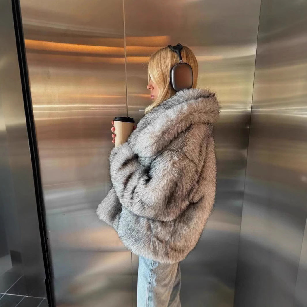 Women's Faux Fur Jacket with Oversized Collar