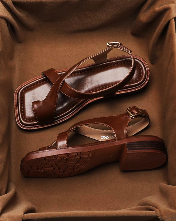 Women’s Sandals with Adjustable Ankle Buckle and Crossover Toe Loop Straps