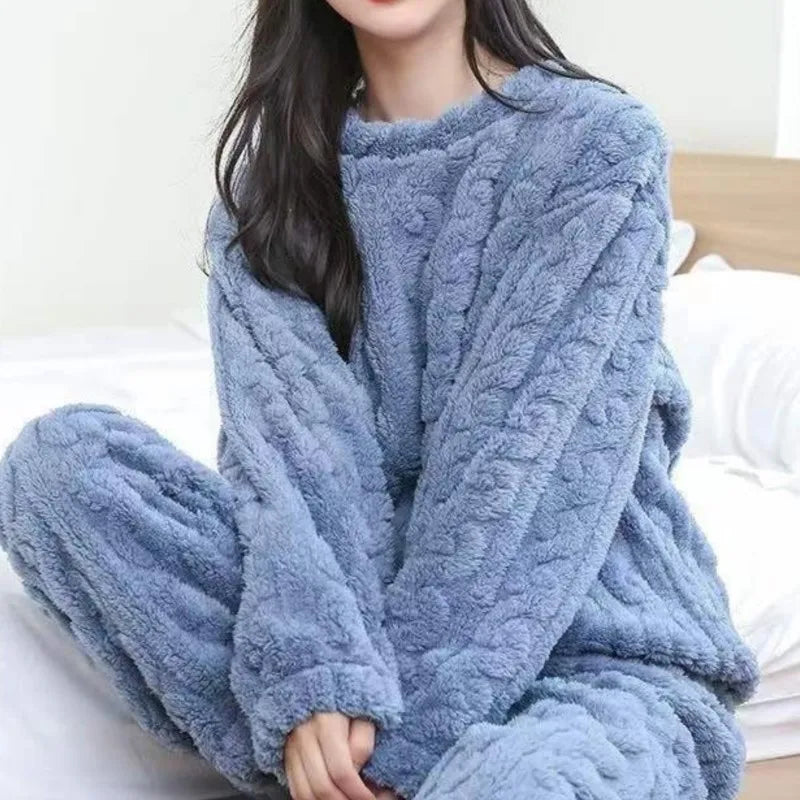 Ceylan Women's Fluffy Pajama Set with Cable Knit Texture