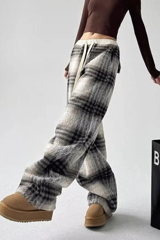Ceylan Women's Plaid Flannel Pants Oversized Baggy Fit