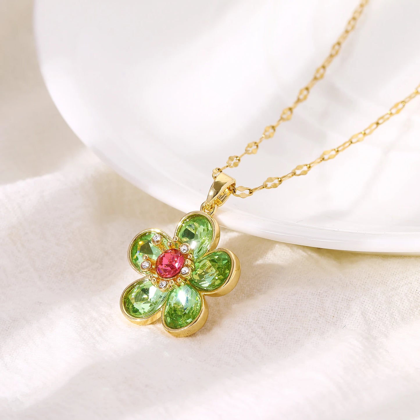 Women's Crystal Flower Pendant Necklace