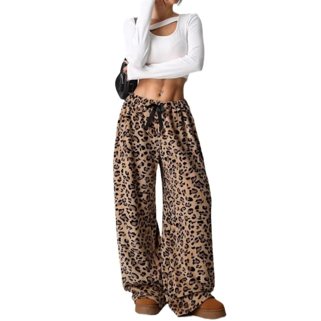 Ceylan Women’s Lounge Pants Wide Leg Fleece Leopard Print