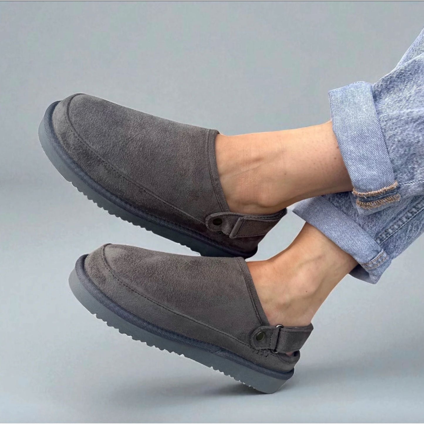 Ceylan Women's Memory Foam Faux Fur Ankle Strap Slippers