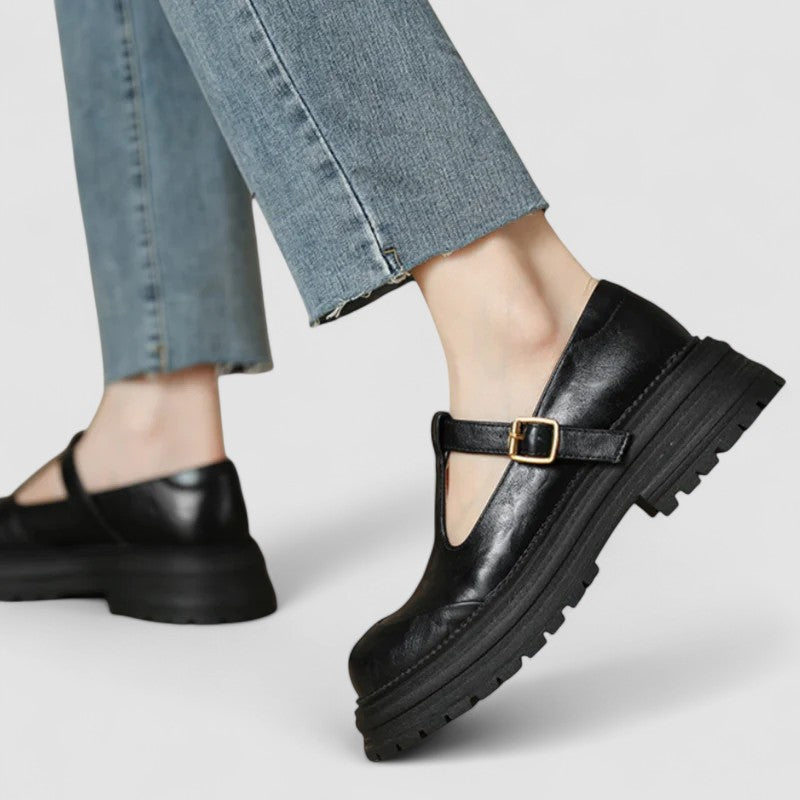 Women’s Mary Jane Shoes with T-Strap Buckle and Chunky Sole