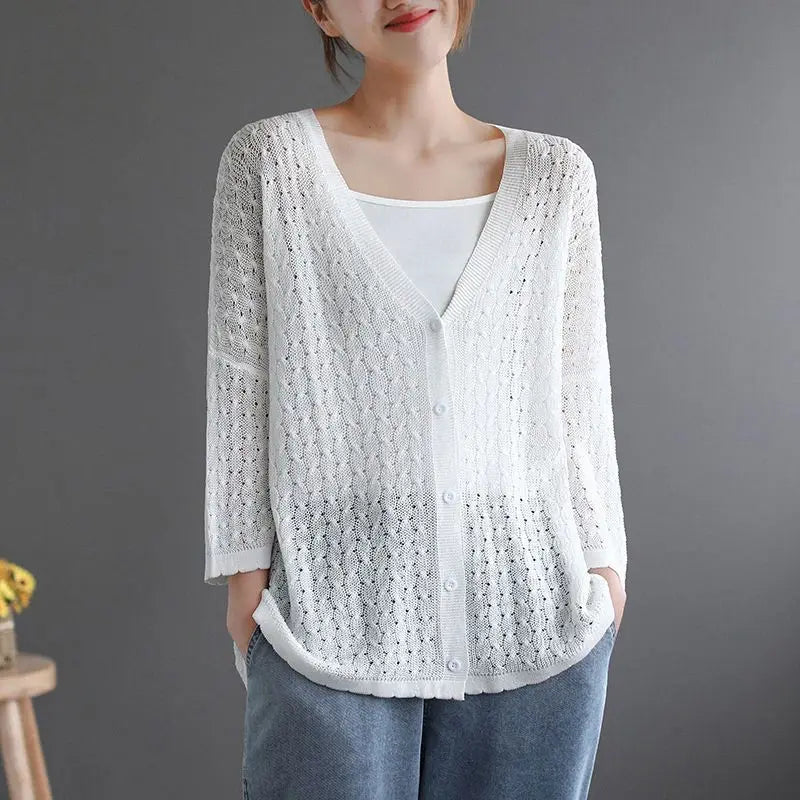 Women's Lightweight Hollow-Knit V-Neck Button-Front Cardigan With 3/4 Sleeves