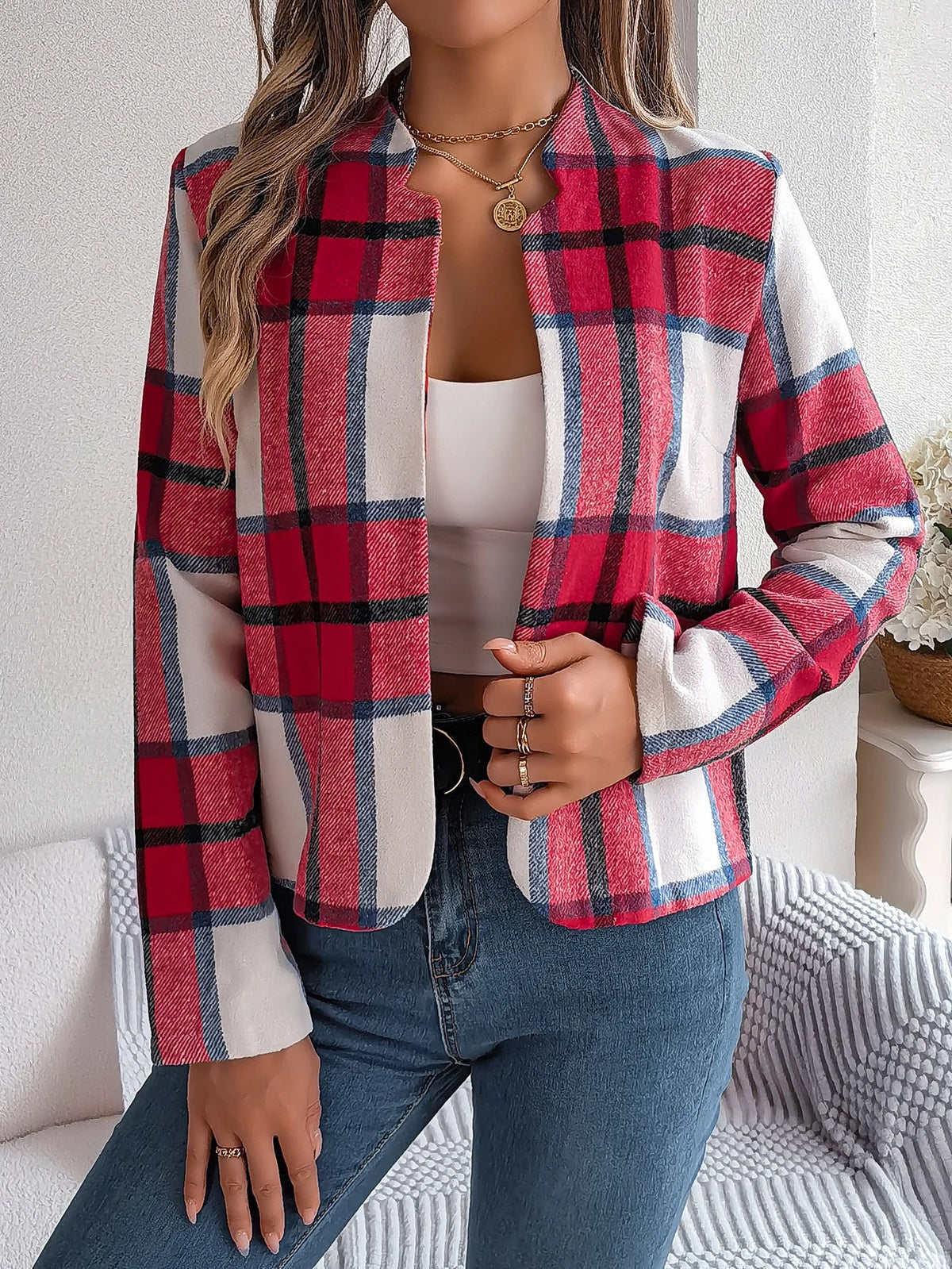 Women's Cropped Plaid Flannel Shacket With Button-Front Closure And Long Sleeves