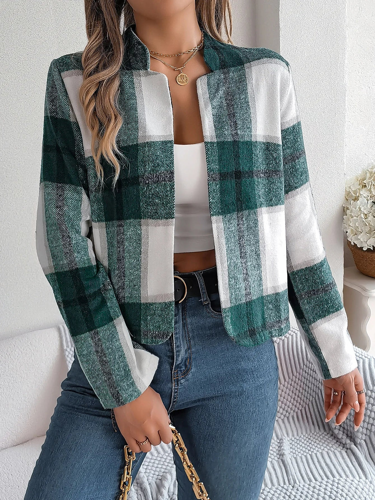 Women's Cropped Plaid Flannel Shacket With Button-Front Closure And Long Sleeves