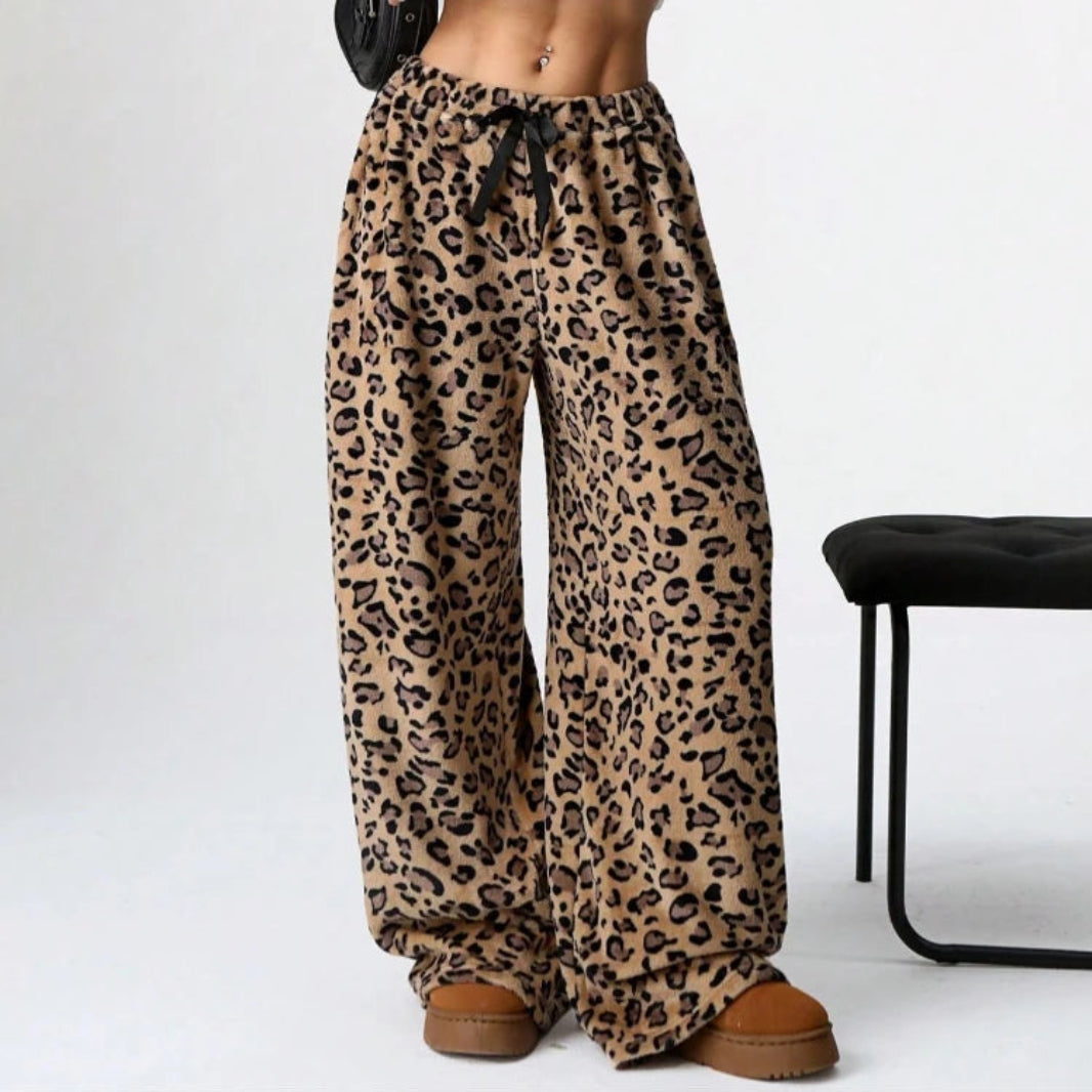 Ceylan Women’s Lounge Pants Wide Leg Fleece Leopard Print