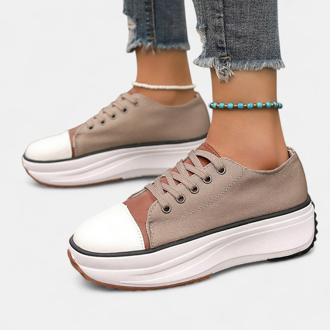 Women's Platform Lug Sole Sneakers Lightweight Lace Up Comfort Trainers