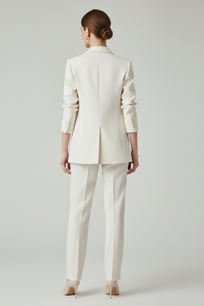Women’s Blazer Set with Defined Shape and Straight-Leg Trousers