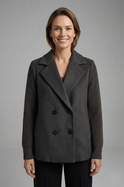 Women’s Blazer with Lapel Collar and Button Closure