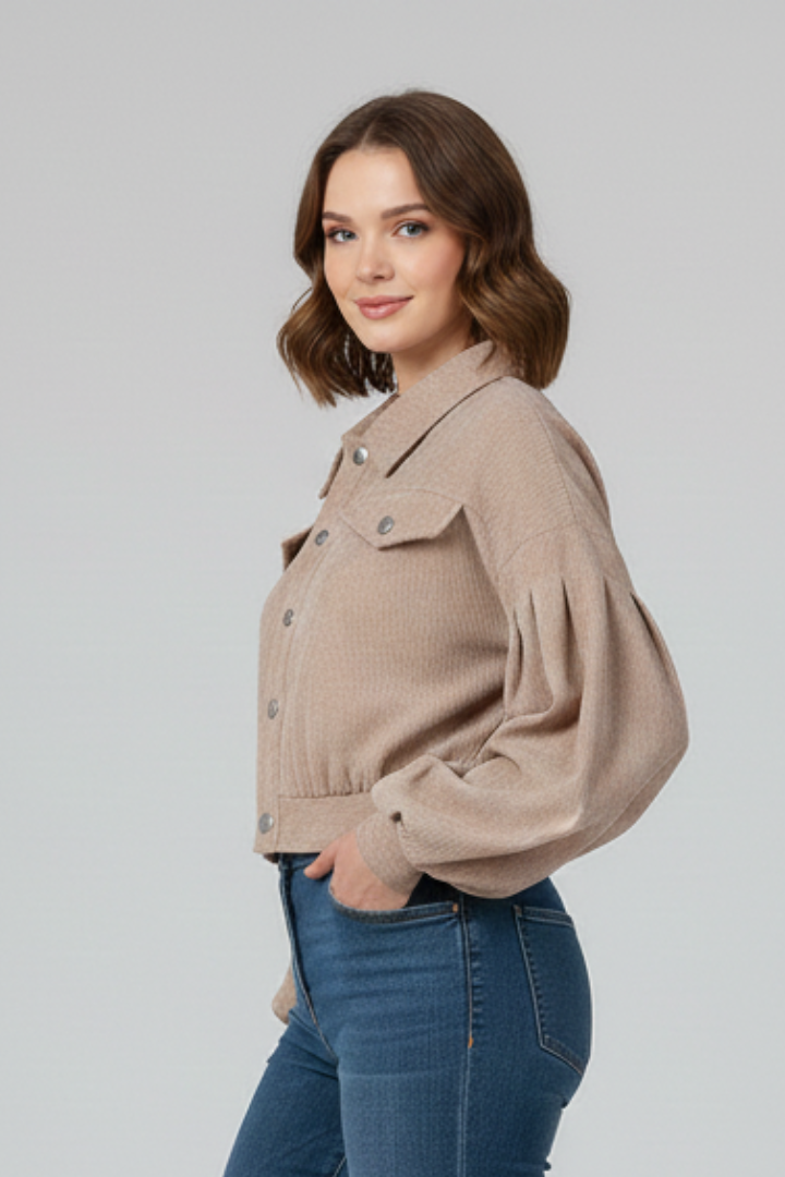 Women’s Cropped Jacket with Zip Closure