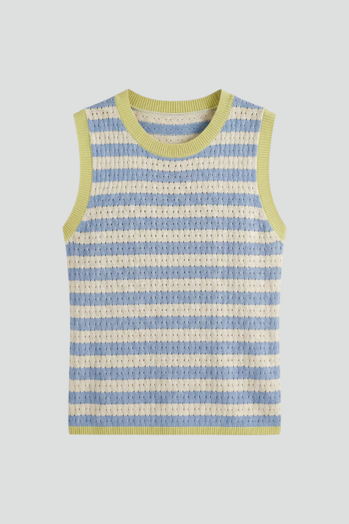 Women’s Knit Top with Round Neck and Striped Pattern