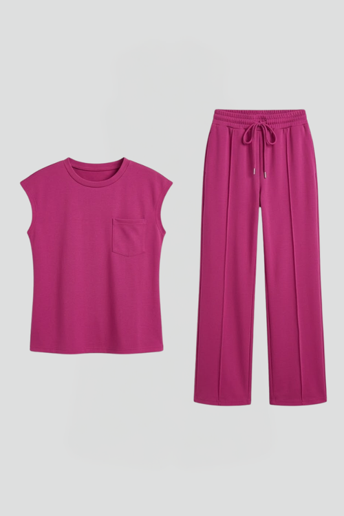 Women’s Loungewear Set with Elastic Waistband and Short Sleeves