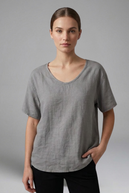 Women’s T-Shirt with Round Neck and Short Sleeves