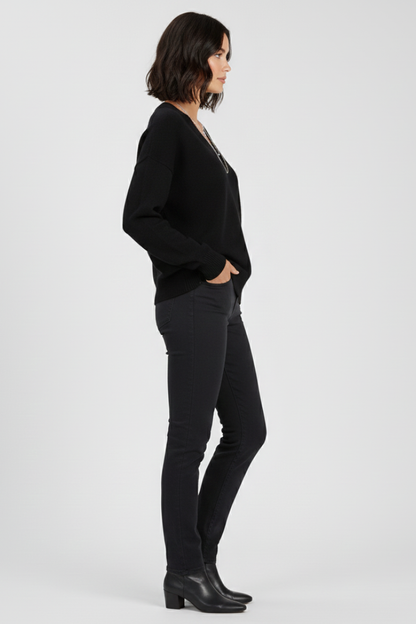 Women’s V-Neck Sweater with Long Sleeves and Pullover Design