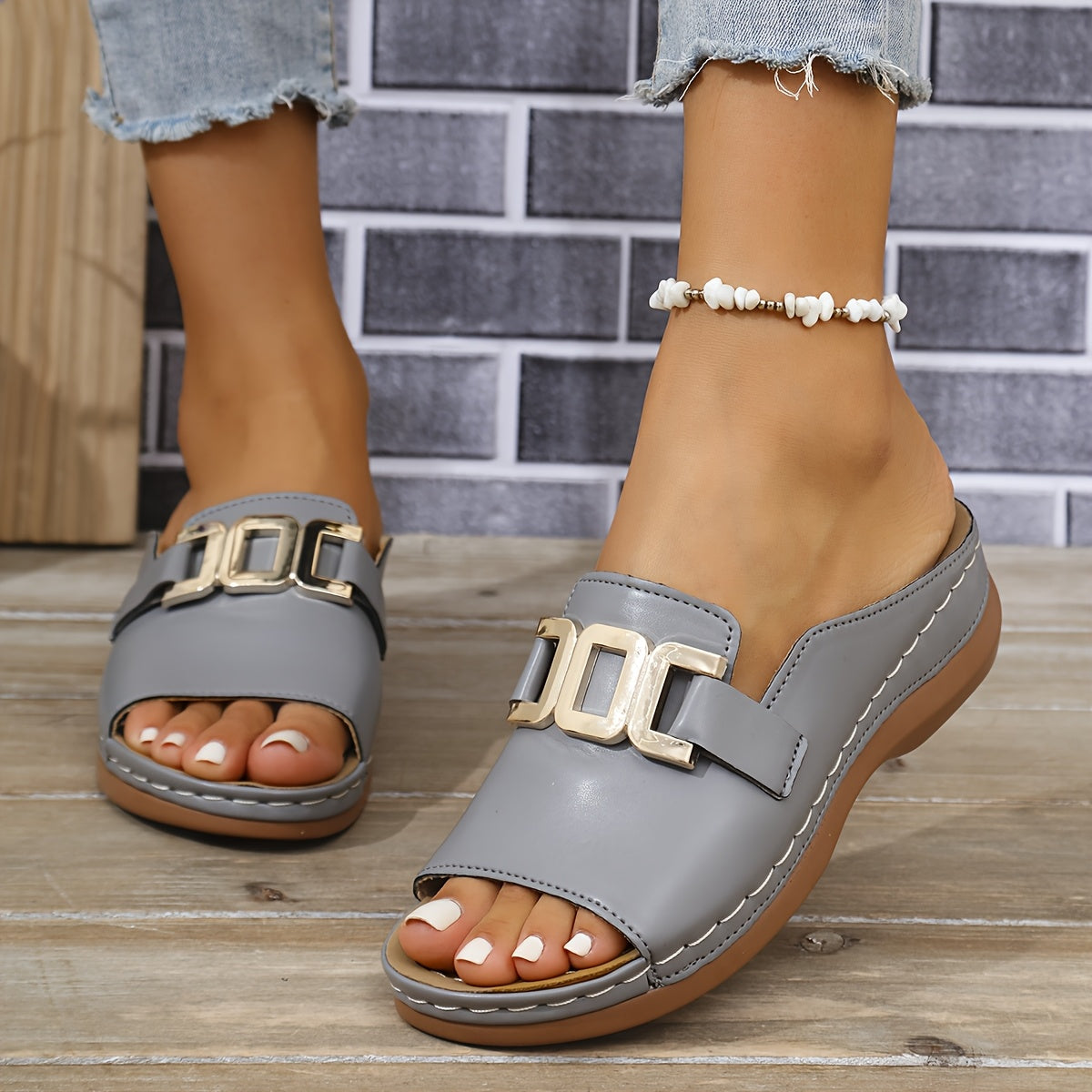 Women’s Slide Sandals with Platform Sole and Gold Buckle Embellishment