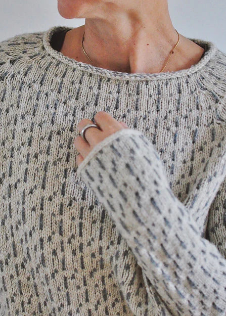Women¡¯s Knitted Sweater with Boat Neckline and Textured Vertical Stripe Pattern